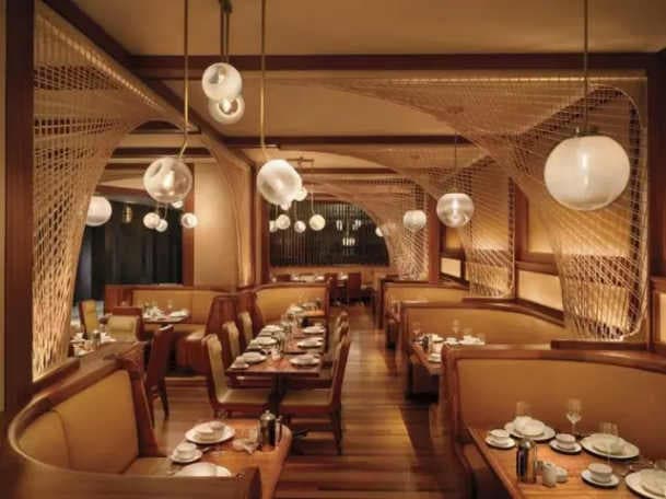 酒店的餐饮区域