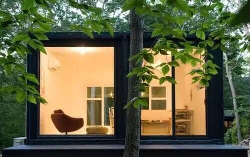 黑色的集装箱设计