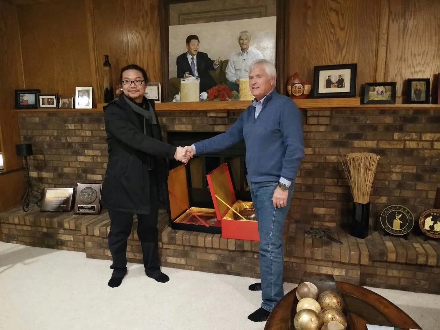 美国金伯利农场主金伯利先生、荣盛集团张总来访海岸共商规划大计